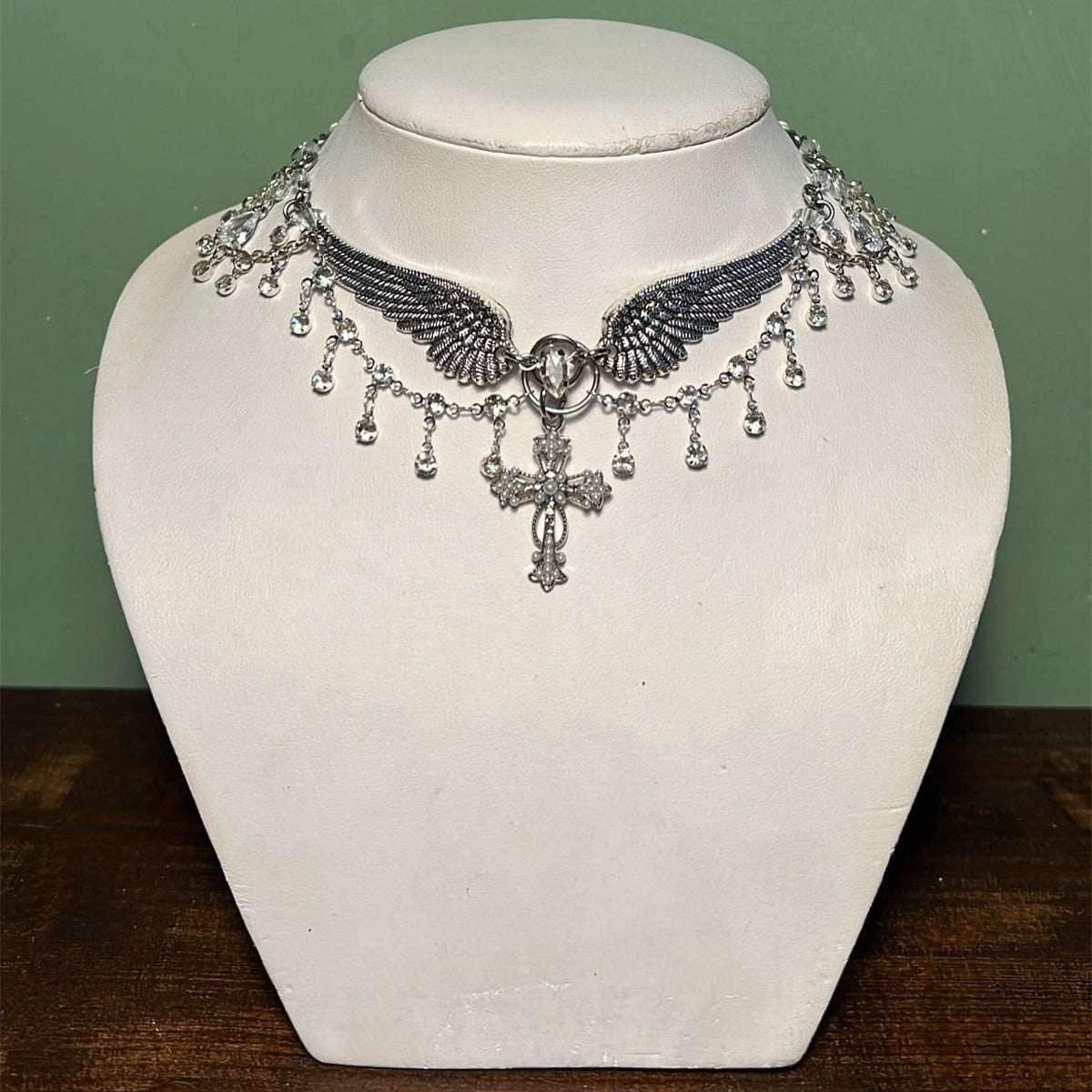 Gothic Nocturne Necklace – Halloween Limited Edition of Darkness and Elegance